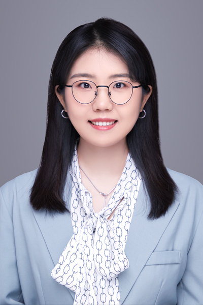 刘雅倩照片/图片